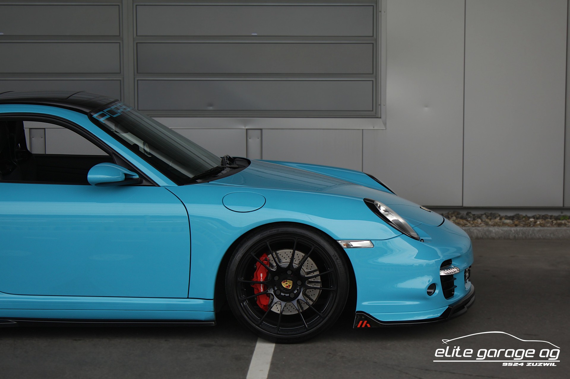 PORSCHE 911 Turbo PTS MIAMI BLUE-image-9