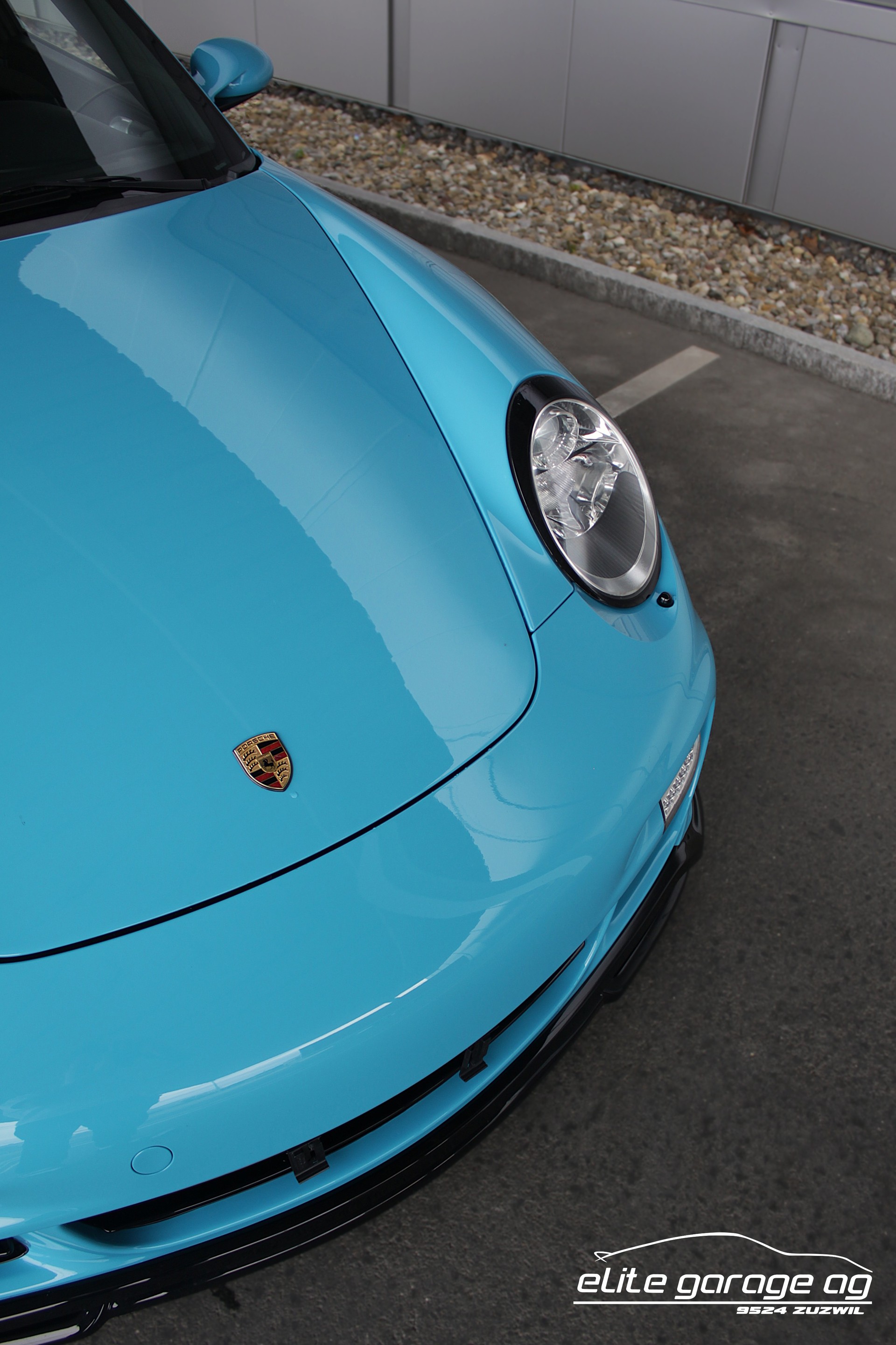 PORSCHE 911 Turbo PTS MIAMI BLUE-image-11