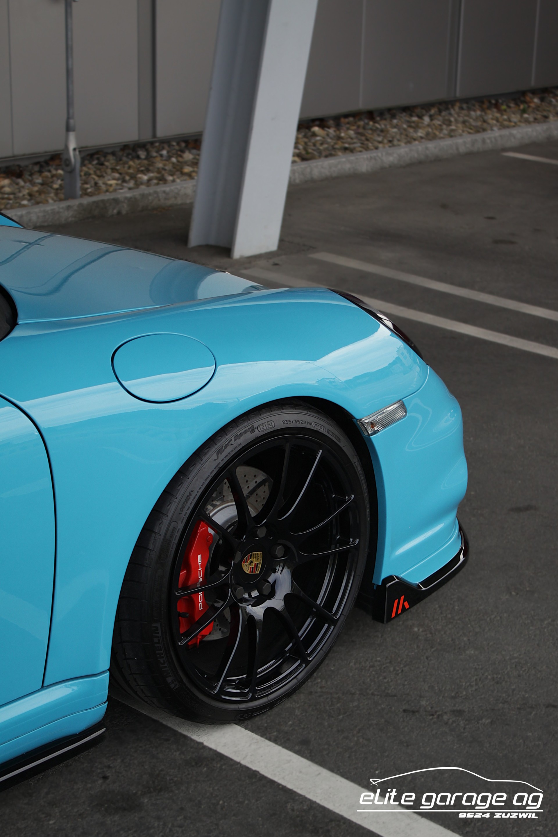 PORSCHE 911 Turbo PTS MIAMI BLUE-image-10