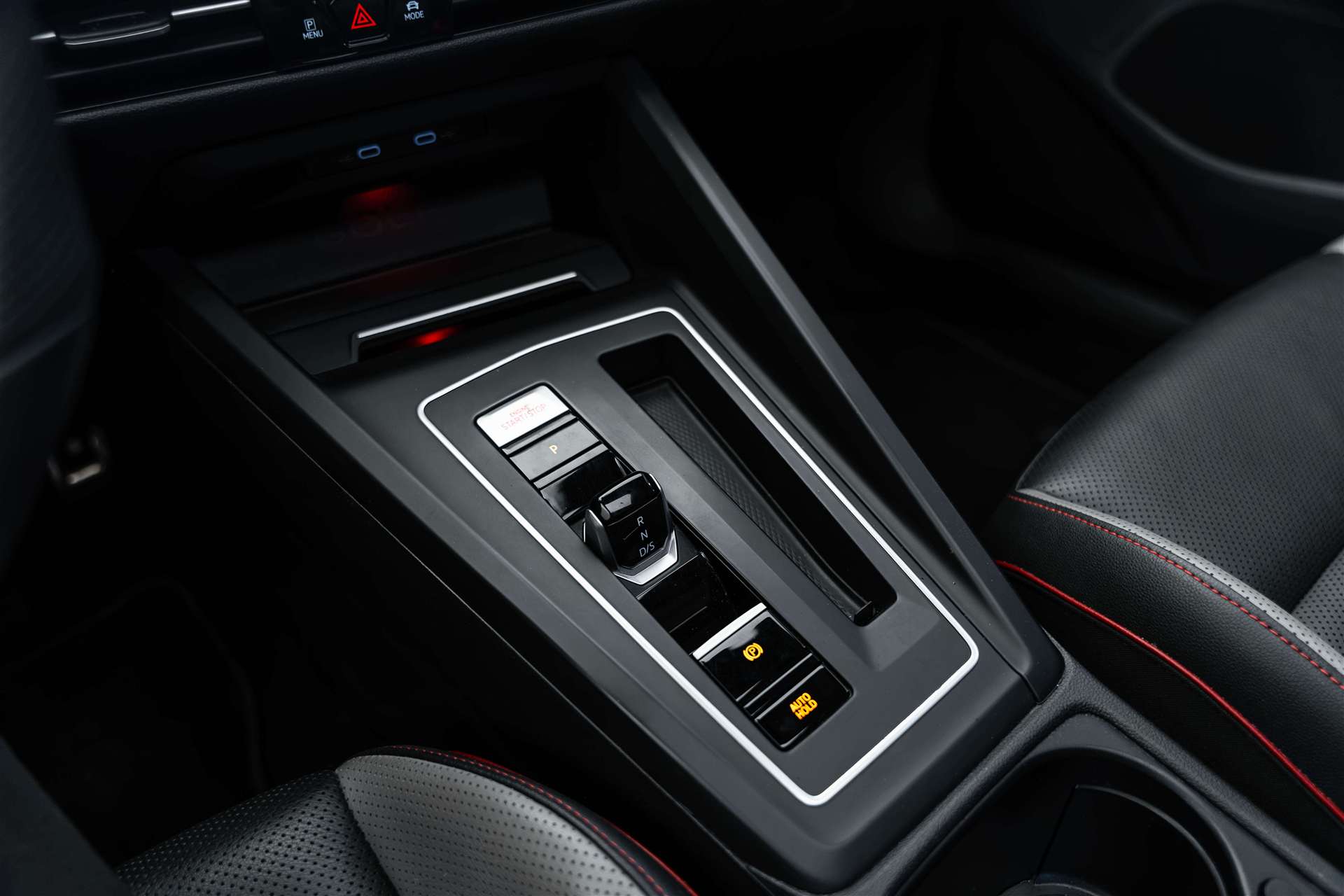 VW Golf 2.0 TSI GTI Clubsport DSG 301PS-image-28