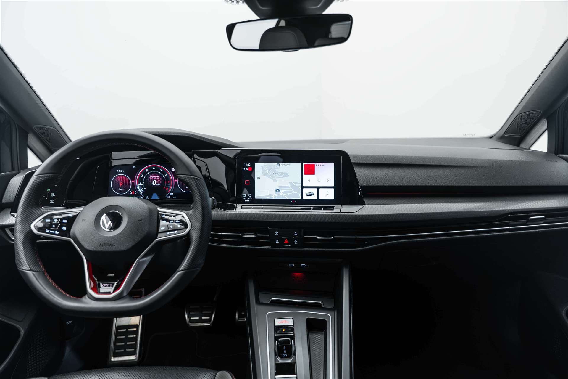 VW Golf 2.0 TSI GTI Clubsport DSG 301PS-image-9