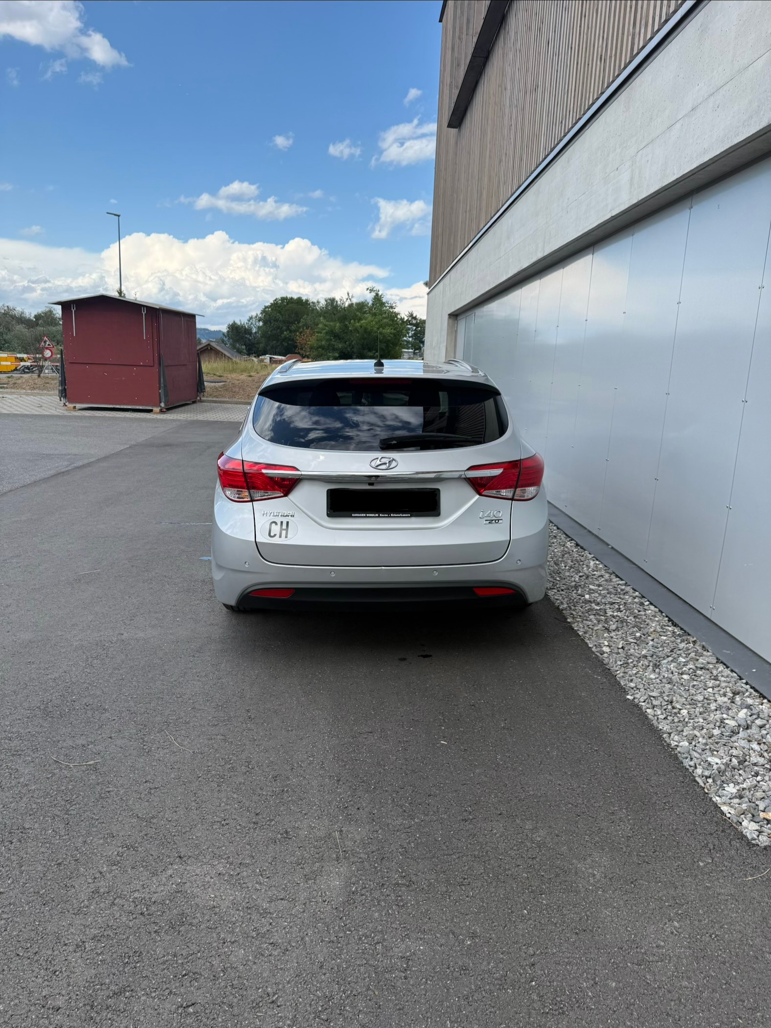 HYUNDAI i40 Wagon 2.0 GDi Premium Automatic-image-4