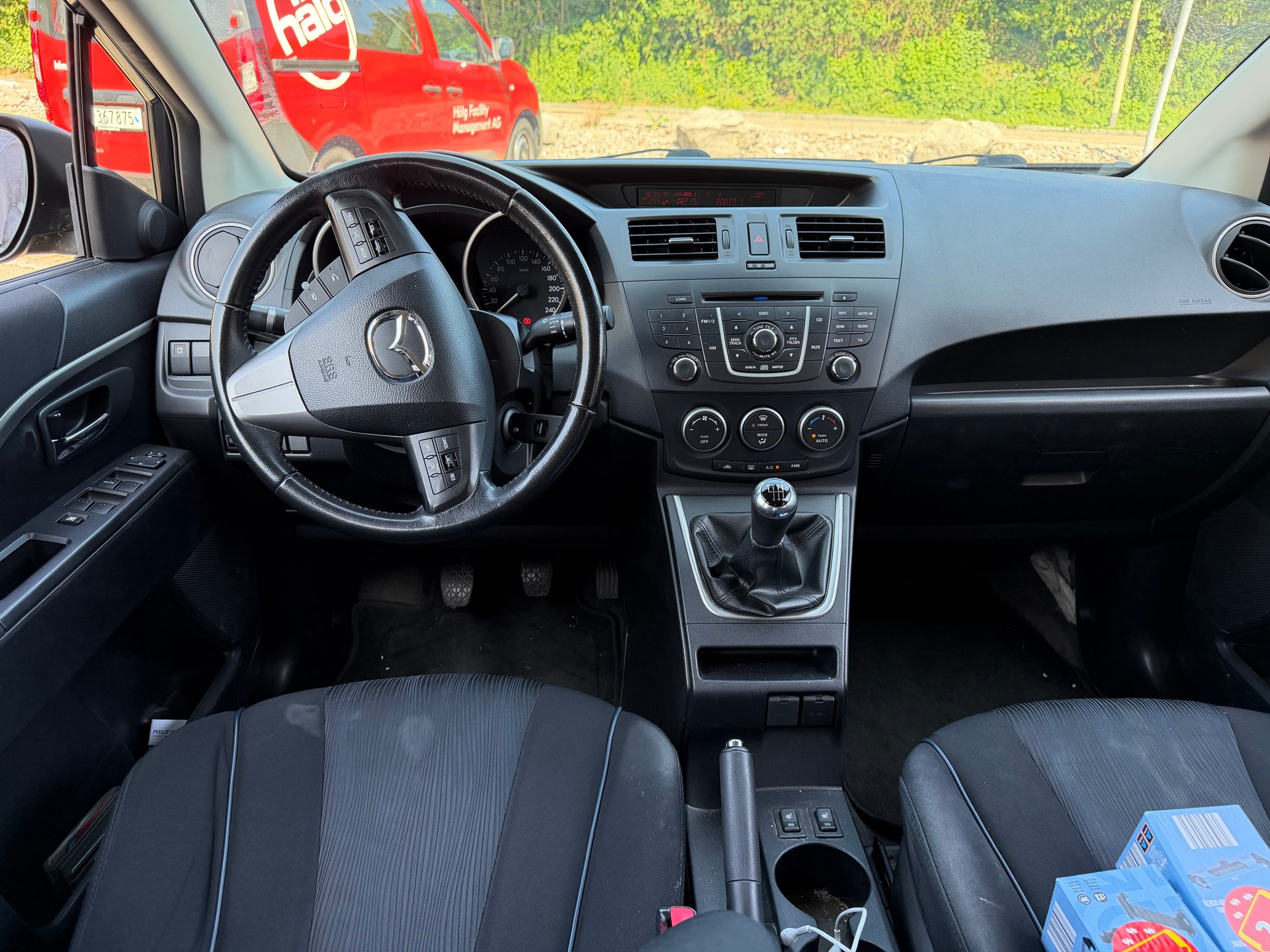 MAZDA 5 1.6 16V CD Confort-image-3