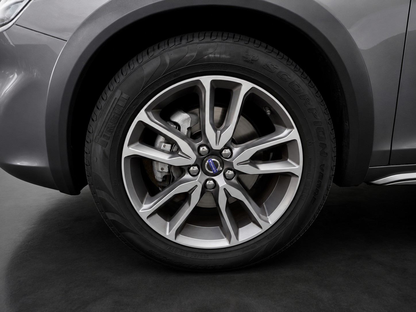 VOLVO S60 Cross Country T5 AWD Summum Geartronic-image-9