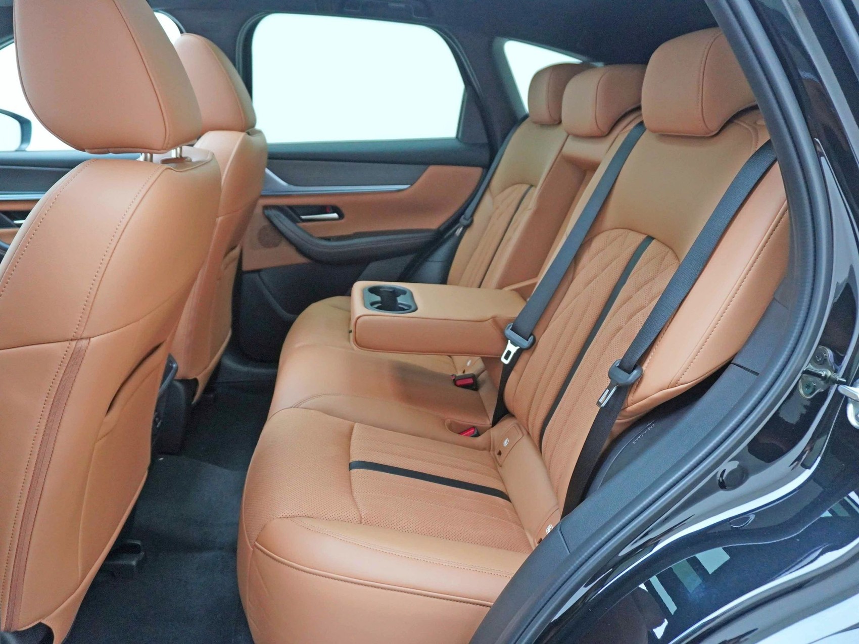 MAZDA CX-60 3.3 D Homura Plus-image-18
