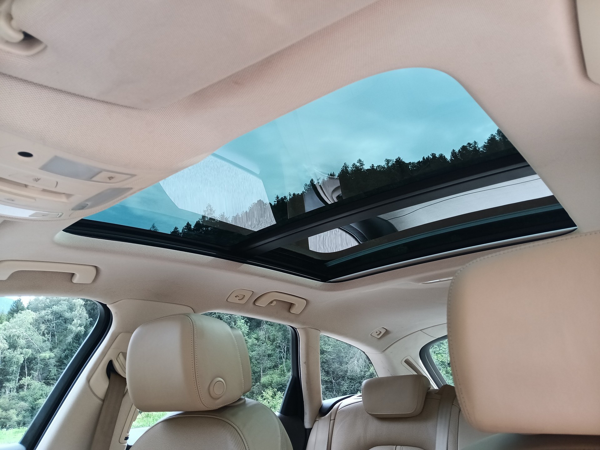 AUDI A6 Avant 3.0 TDI V6 quattro S-tronic-image-13
