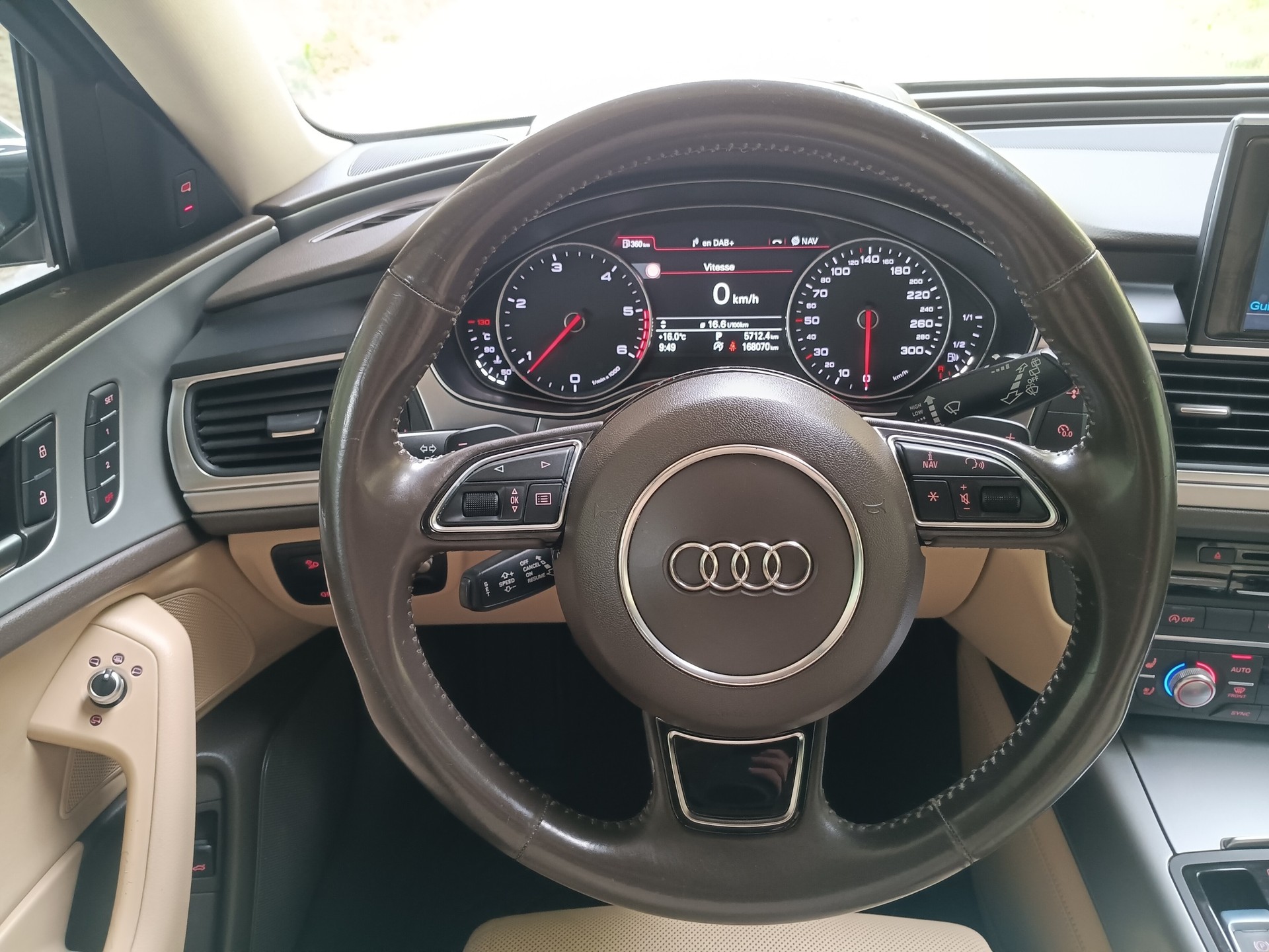 AUDI A6 Avant 3.0 TDI V6 quattro S-tronic-image-18
