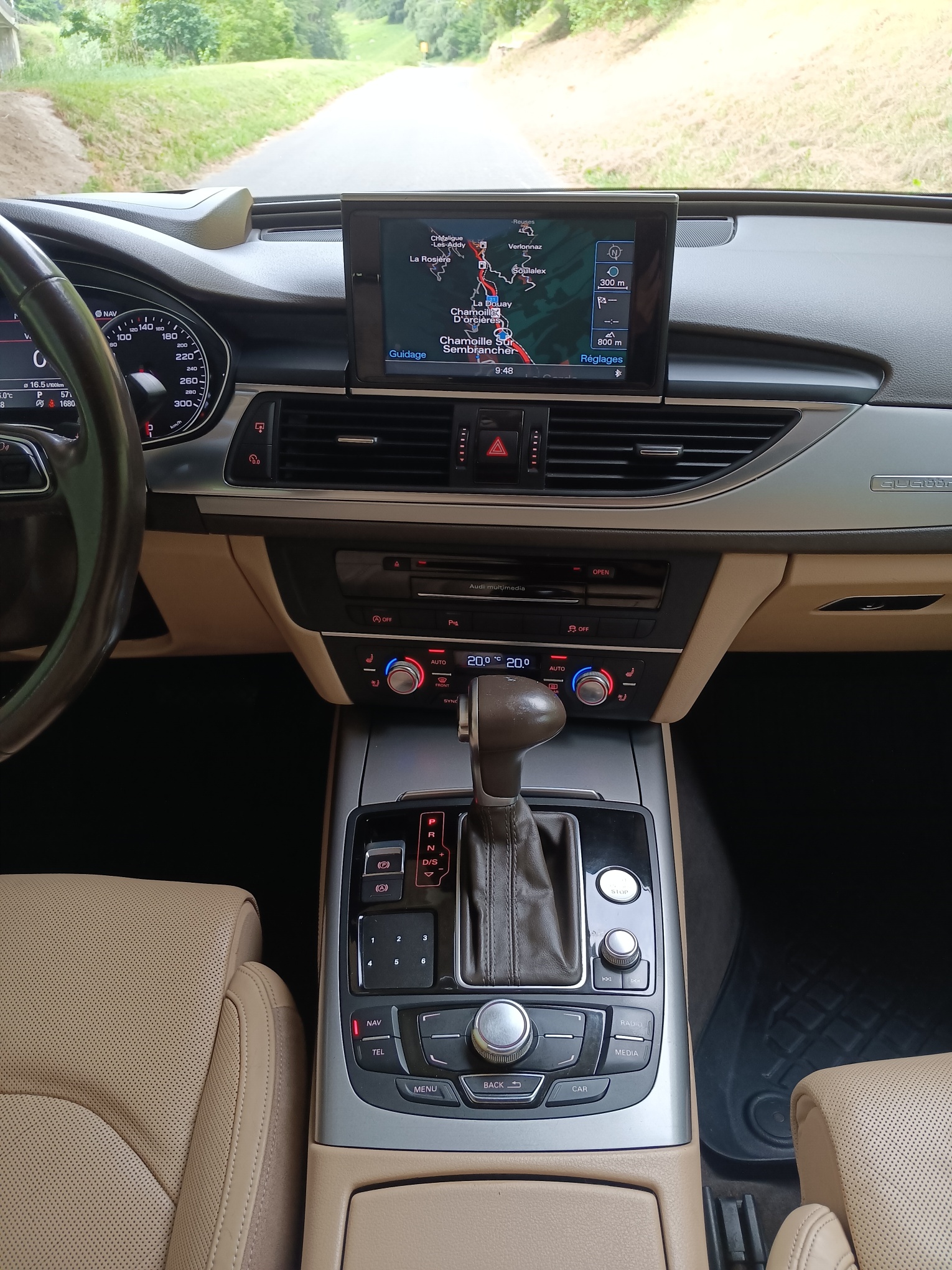 AUDI A6 Avant 3.0 TDI V6 quattro S-tronic-image-16