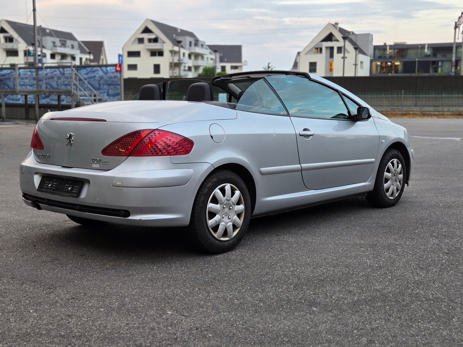 PEUGEOT 307 CC 2.0 16V-image-5