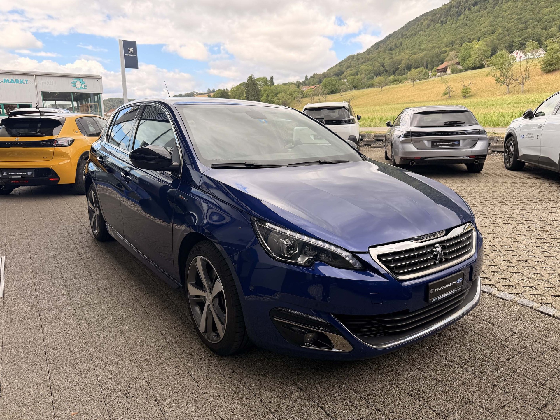 PEUGEOT 308 2.0 BlueHDi GT Line-image-4