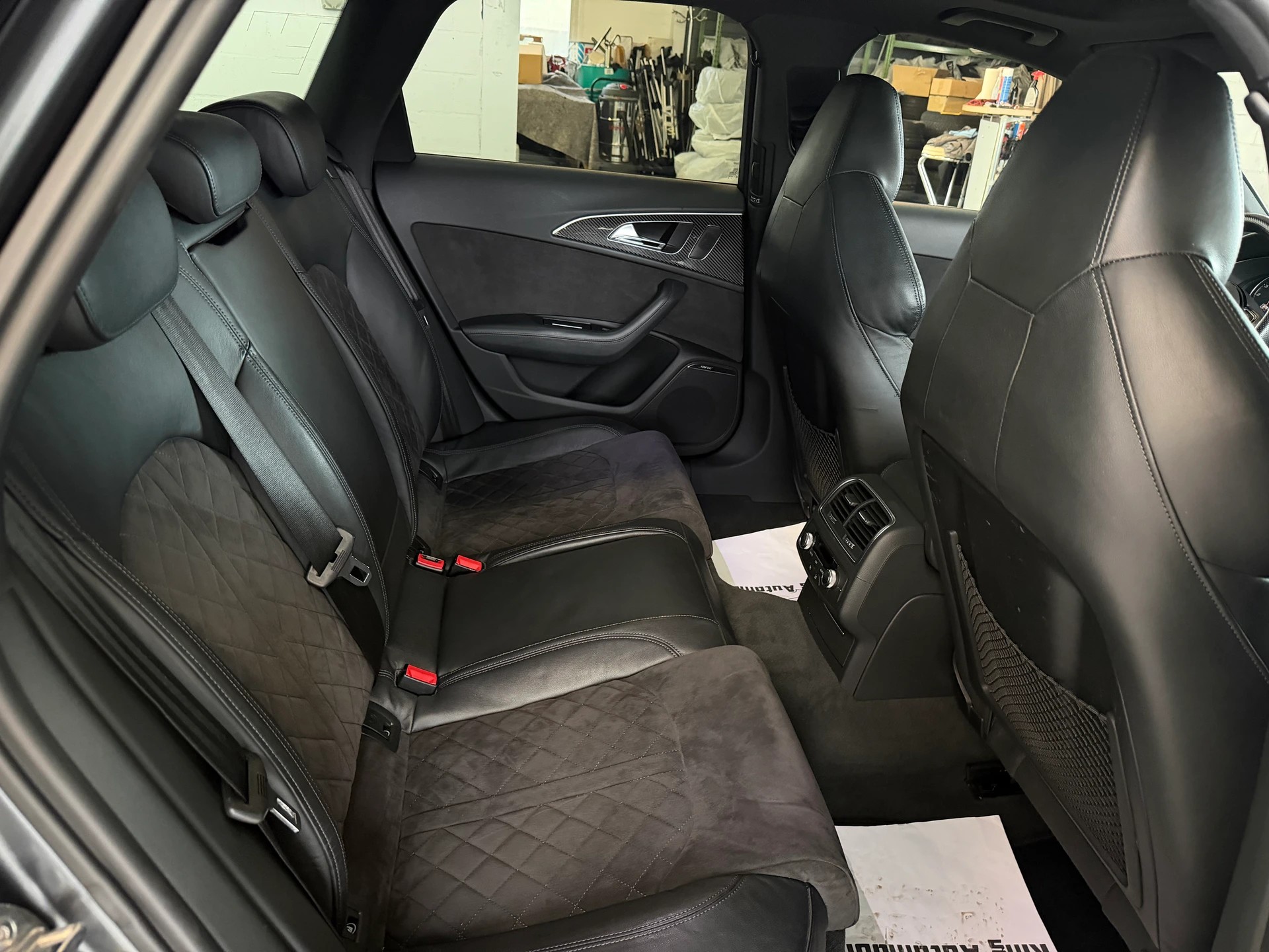 AUDI RS6 Avant 4.0 TFSI V8 performance quattro | Frisch MFK | Pano Dach | Dynamik-Paket-image-10