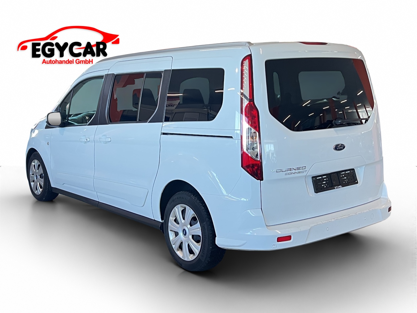 FORD Grand Tourneo Connect 1.5 EcoBlue Titanium-image-4