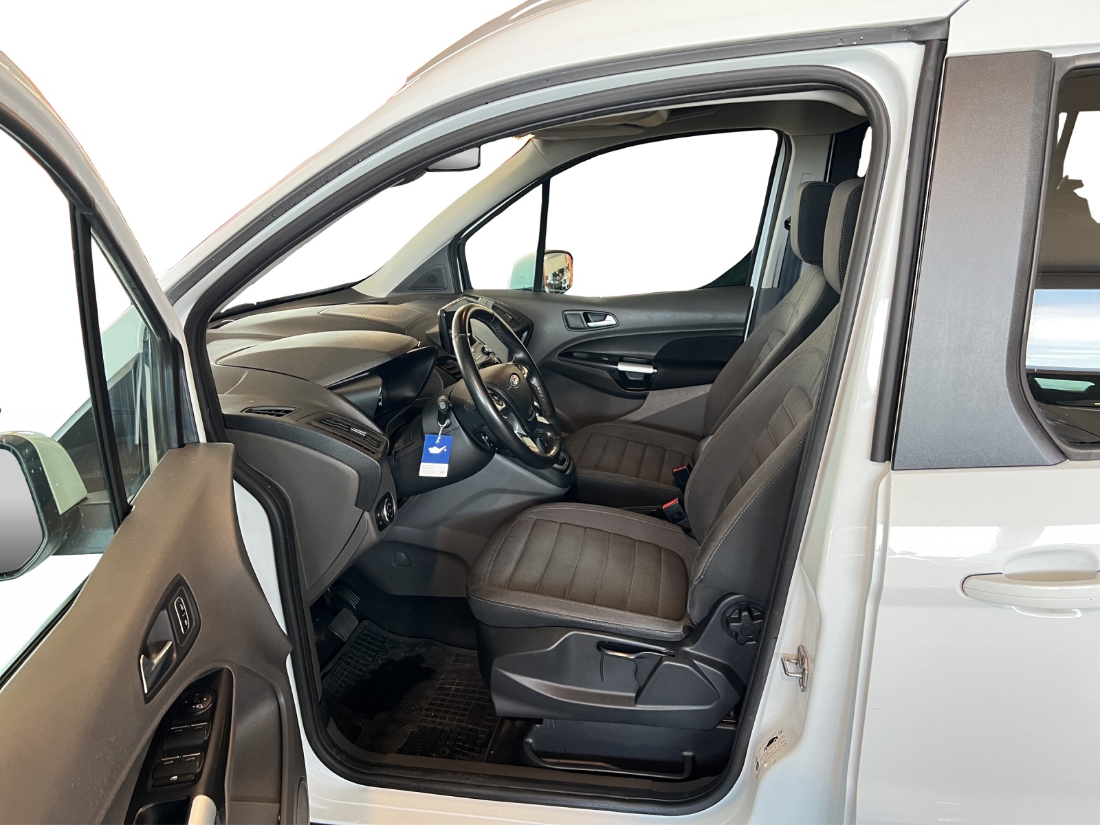 FORD Grand Tourneo Connect 1.5 EcoBlue Titanium-image-8