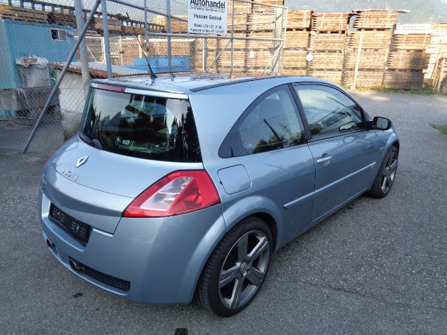RENAULT Mégane 2.0 16V Turbo Sport-image-3