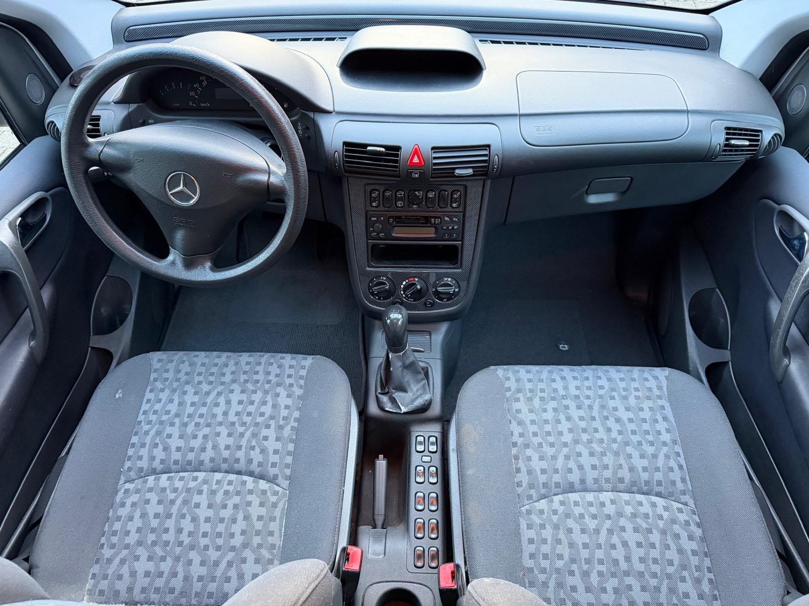 MERCEDES-BENZ Vaneo 1.7 CDi Ambiente-image-8
