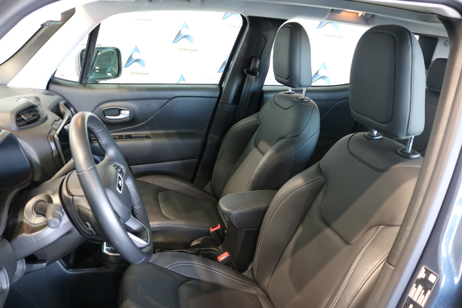 JEEP Renegade 1.5 MHEV Summit Sky-image-47