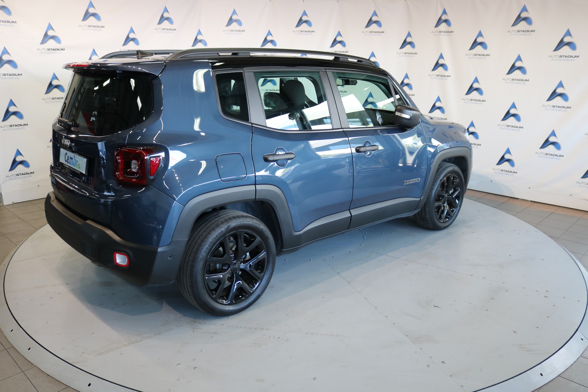 JEEP Renegade 1.5 MHEV Summit Sky-image-27