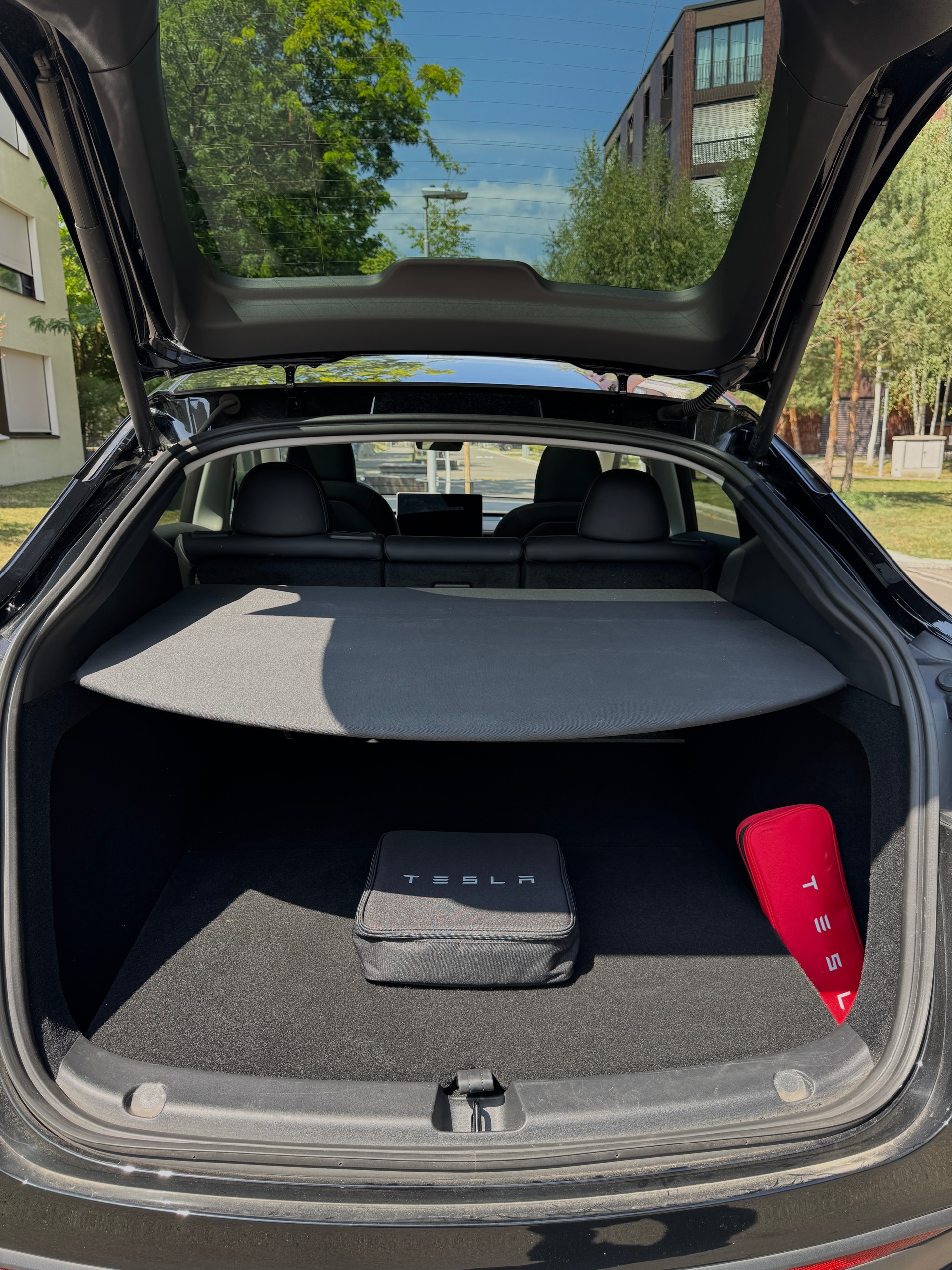 TESLA Basis-image-8