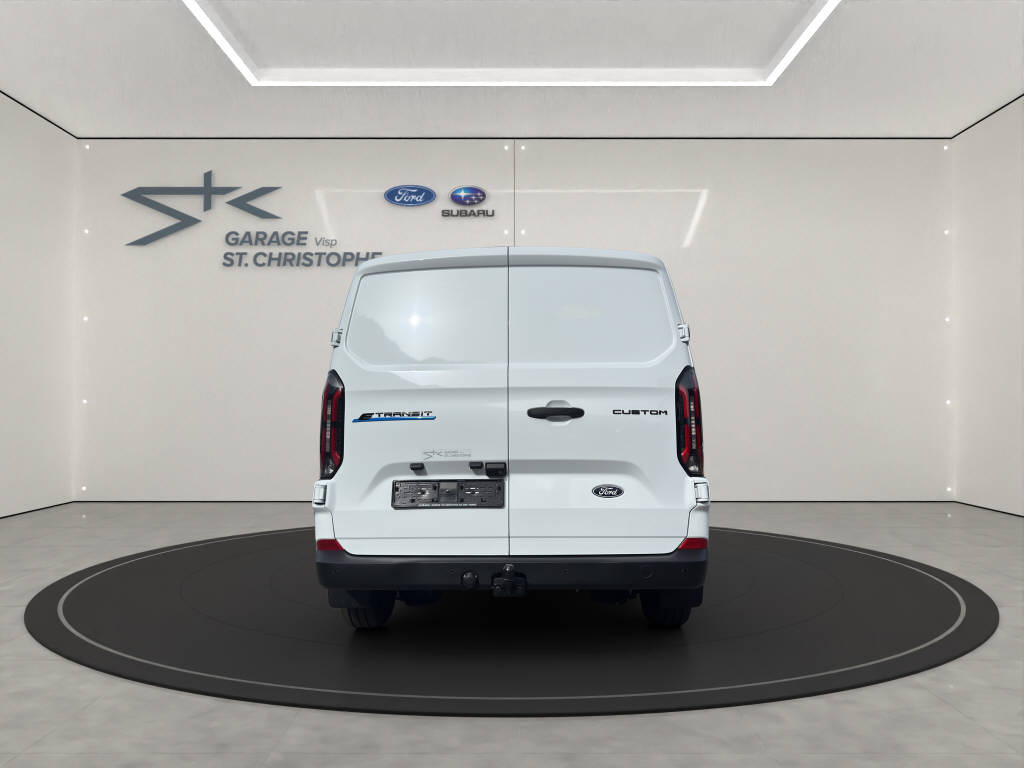FORD E-Transit C Van 320 L1 Trend 218 PS-image-3
