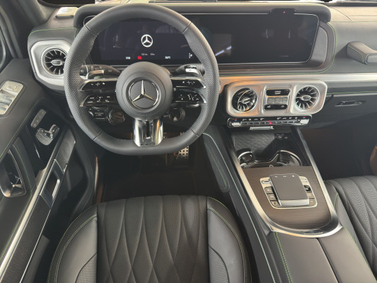 MERCEDES-BENZ G 63 AMG 9G-Tronic-image-7
