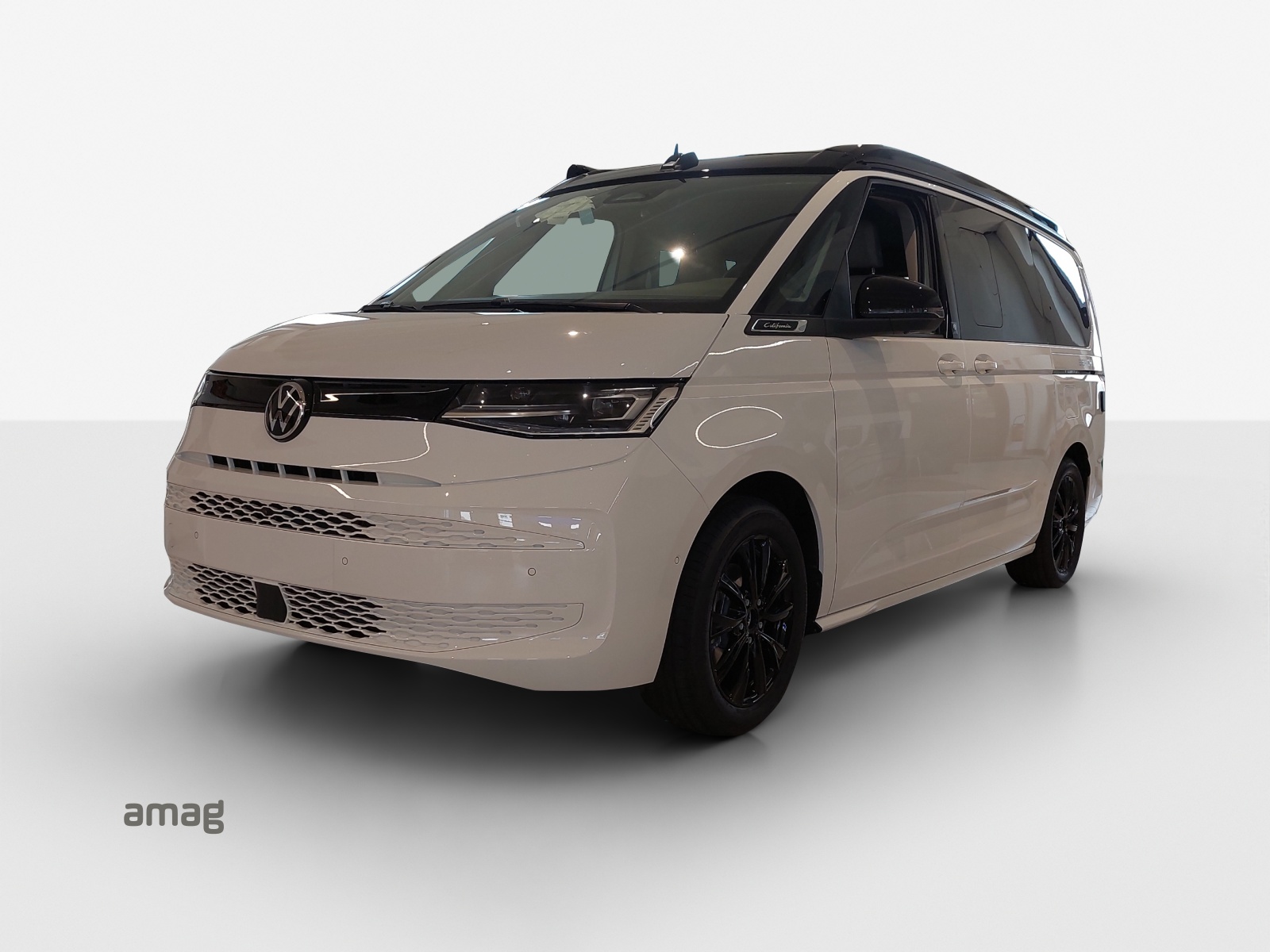 VW California 2.0 TDI Beach Tour-image-0