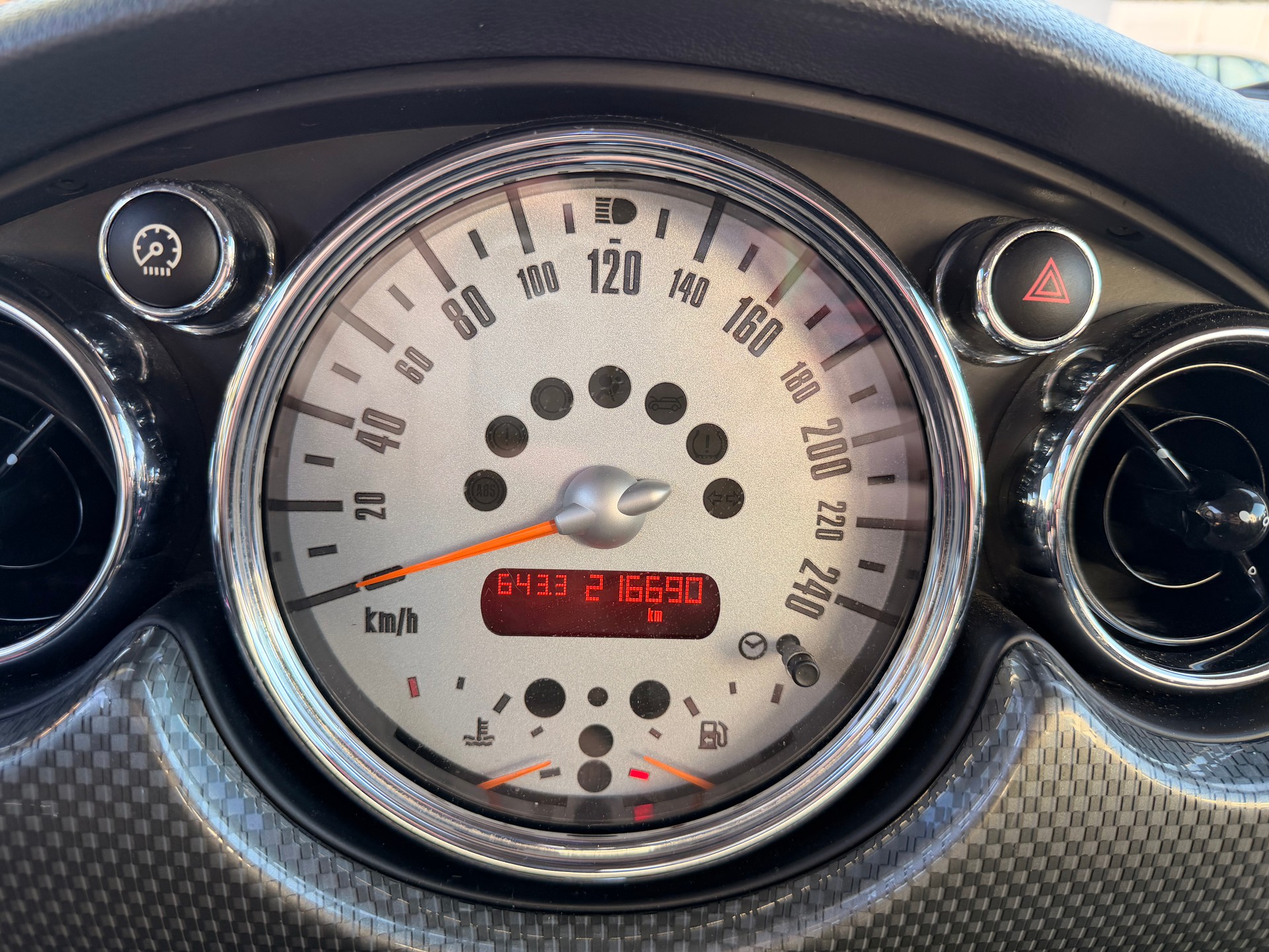 MINI Cooper S-image-12