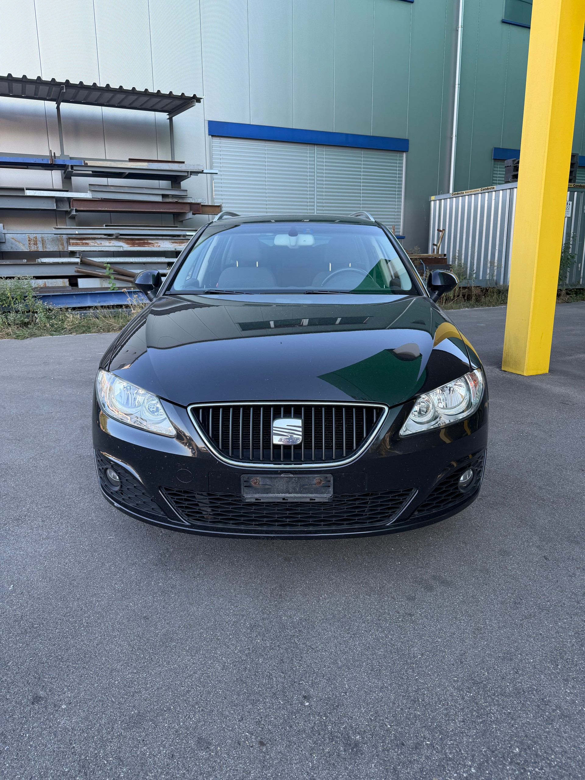 SEAT Exeo ST 2.0 TDI Style-image-1