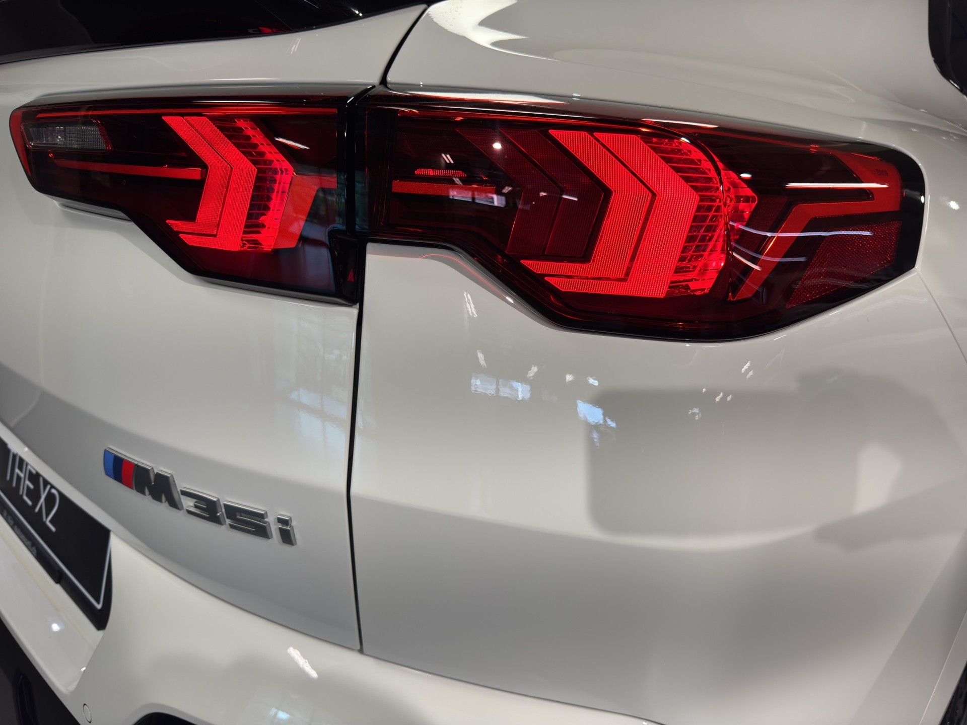 BMW X2 M35i-image-5