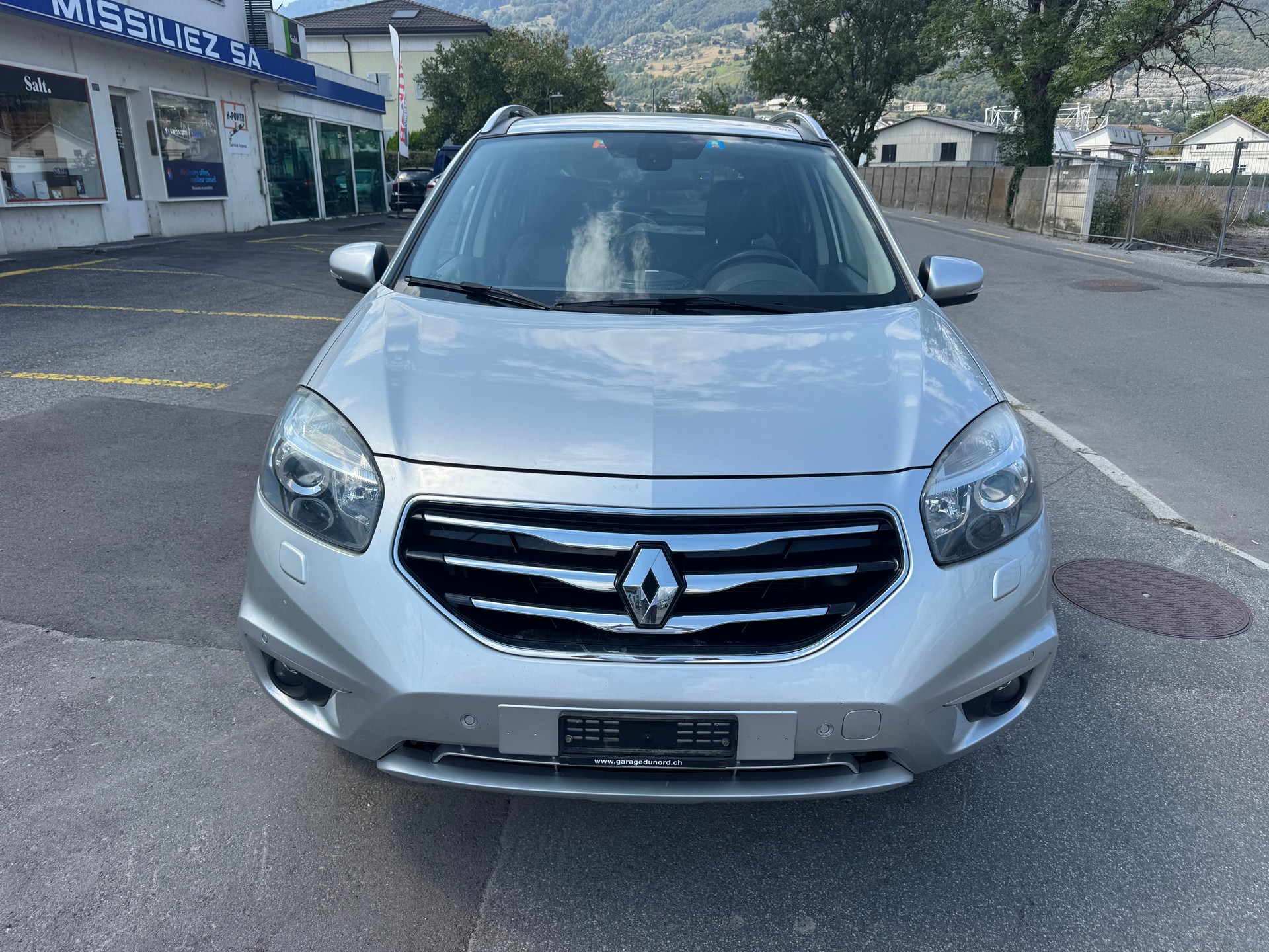 RENAULT Koleos 2.5 Dynamique 4x4-image-0