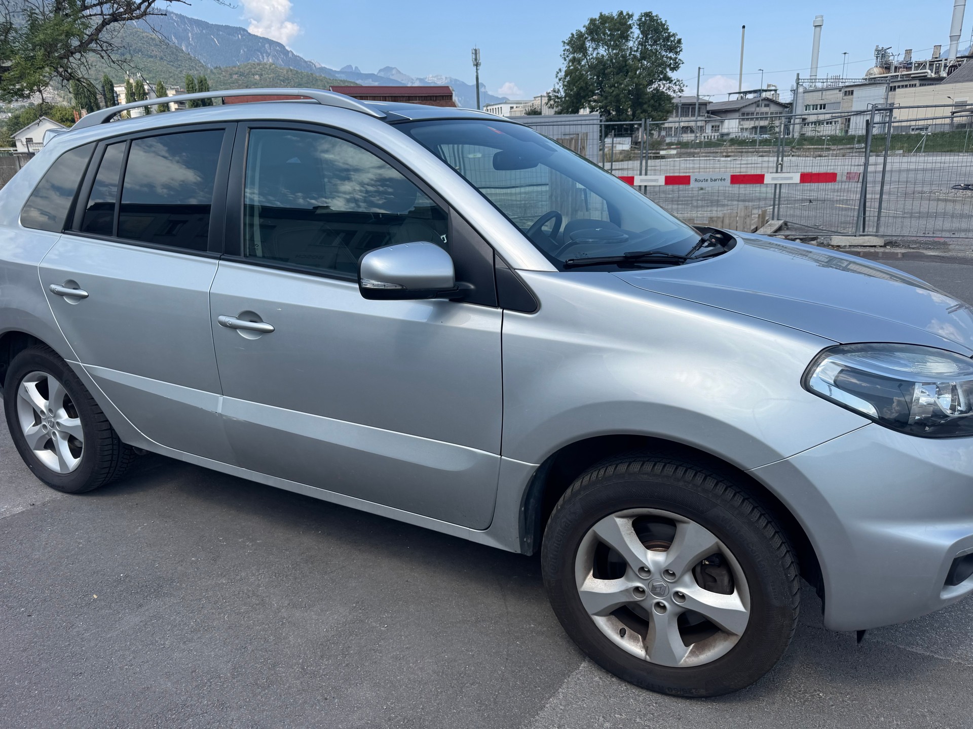 RENAULT Koleos 2.5 Dynamique 4x4-image-3