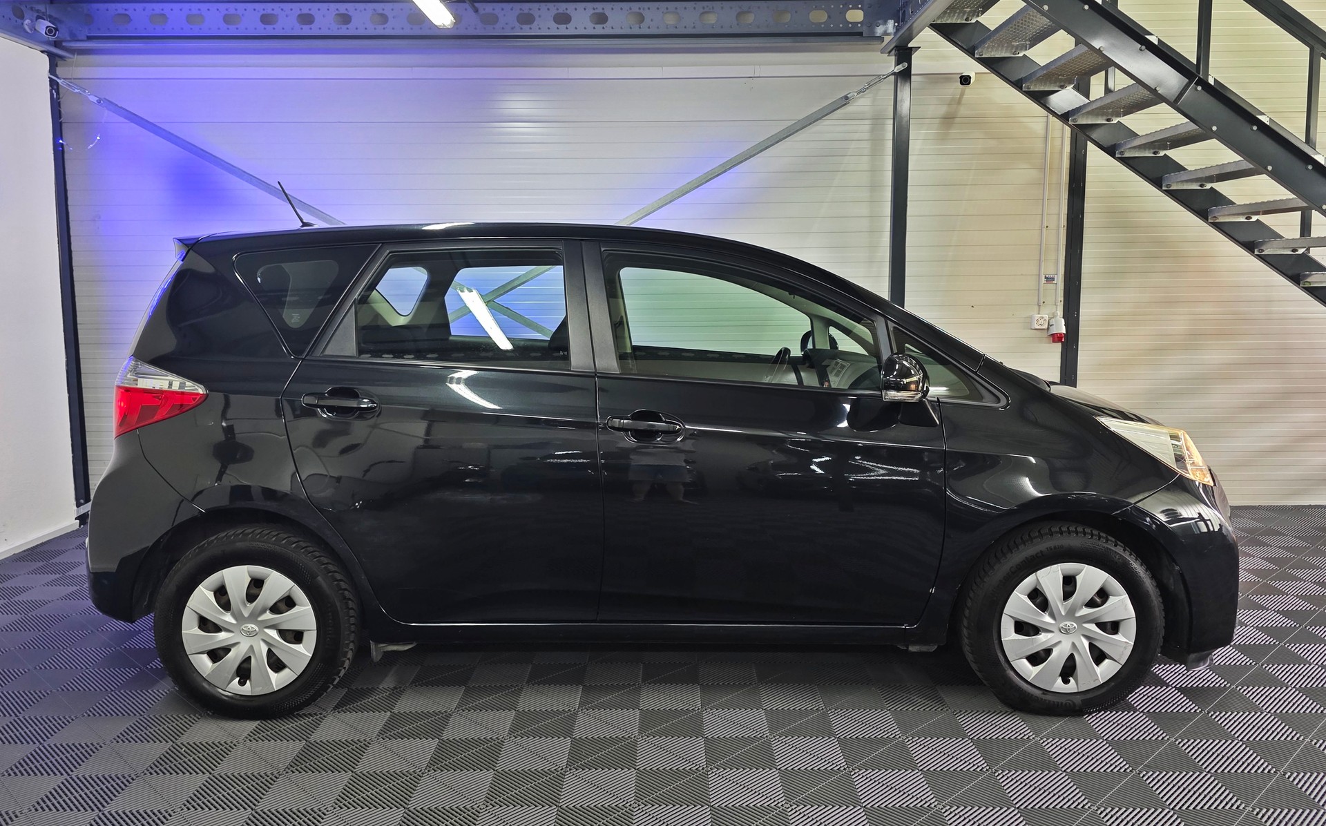 TOYOTA Verso-S 1.33 Linea Terra-image-3