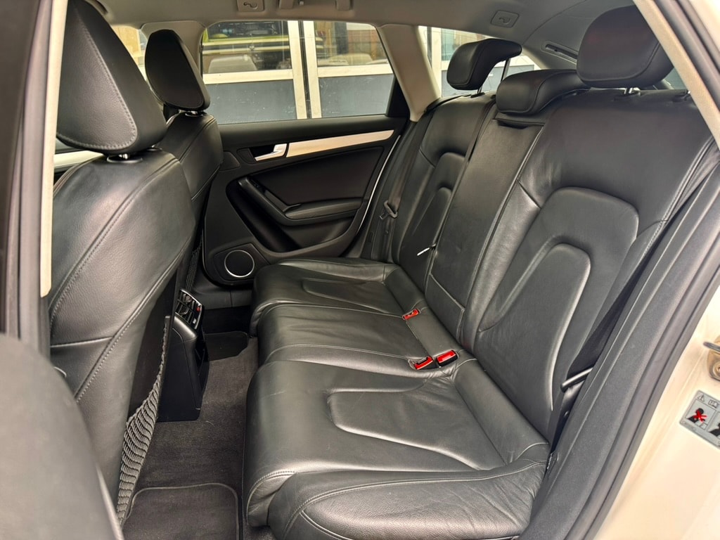 AUDI A4 allroad 2.0 TFSI quattro S-tronic-image-7