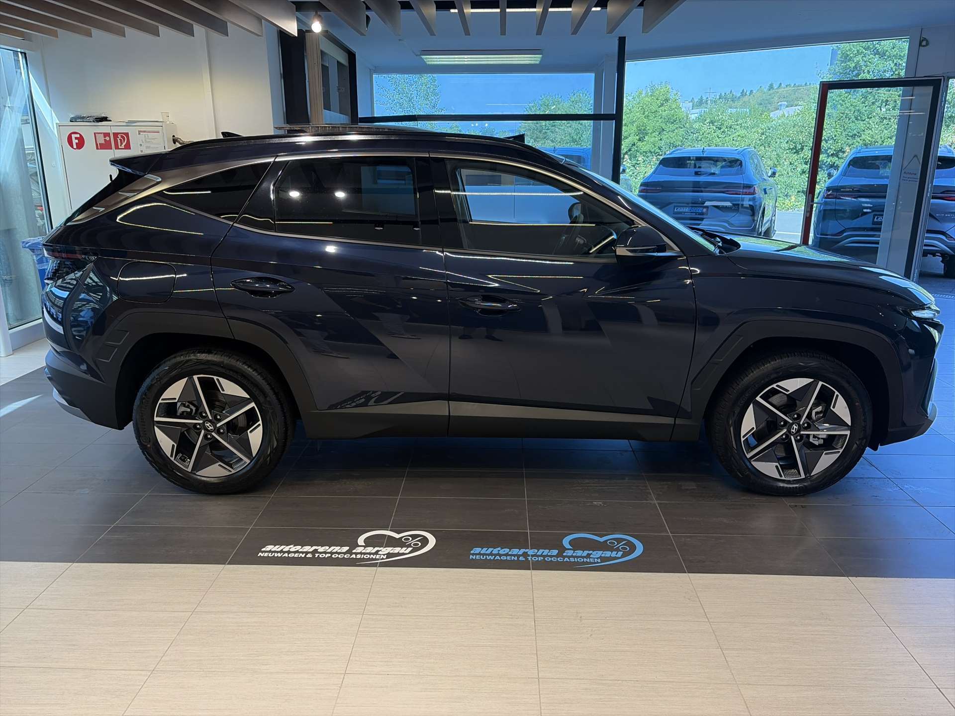 HYUNDAI Tucson 1.6 TGDi PHEV 252PS Techno Sky 4WD Automat-image-13