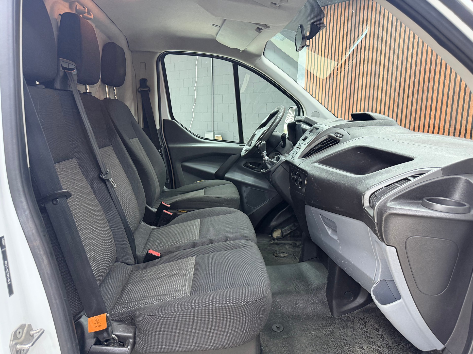 FORD Transit Custom Van 250 L1H1 Startup-image-6