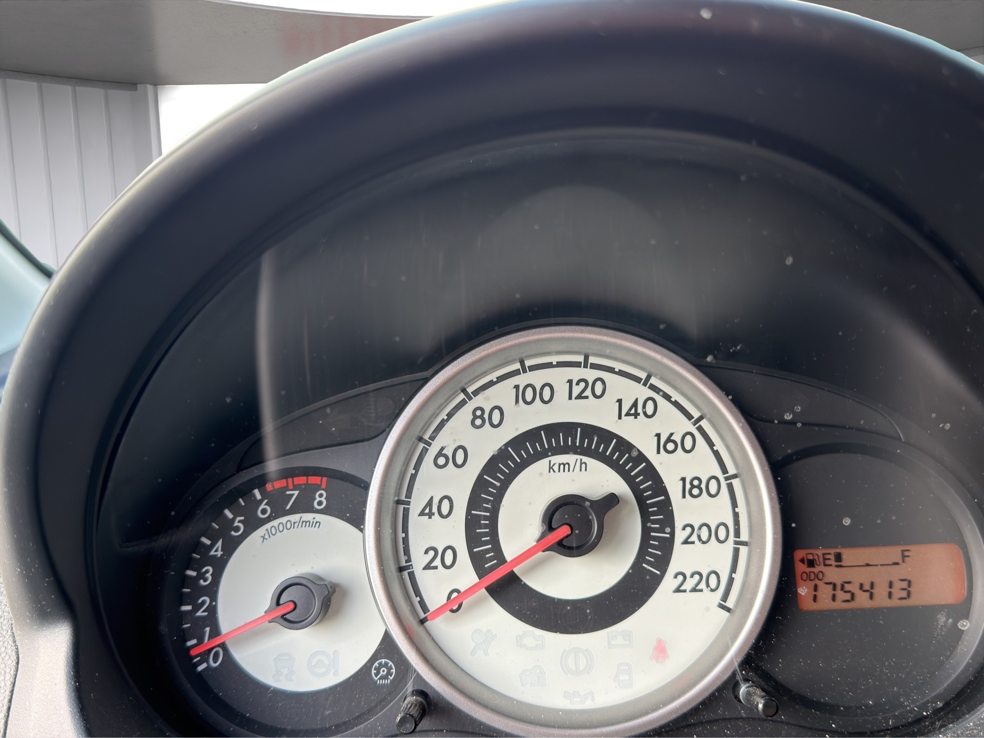 MAZDA 2 1.3i 16V Exclusive-image-9