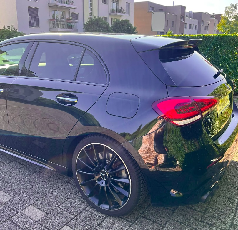 MERCEDES-BENZ A 35 AMG 4matic-image-2