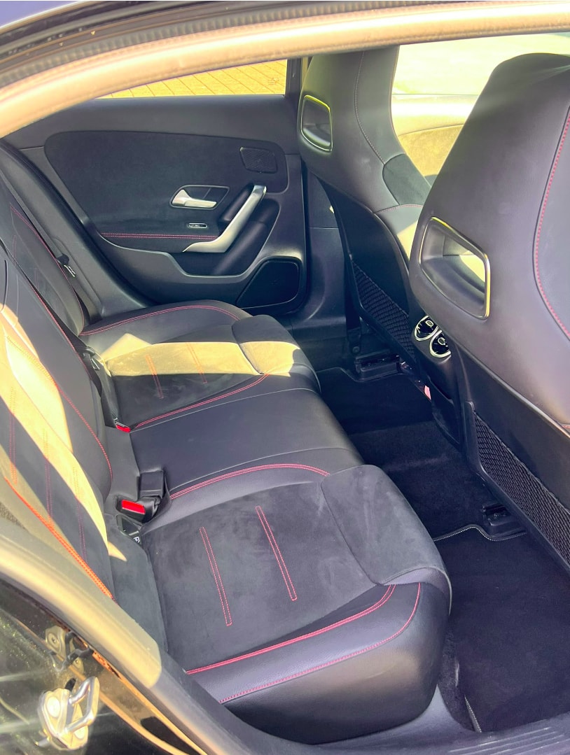 MERCEDES-BENZ A 35 AMG 4matic-image-1