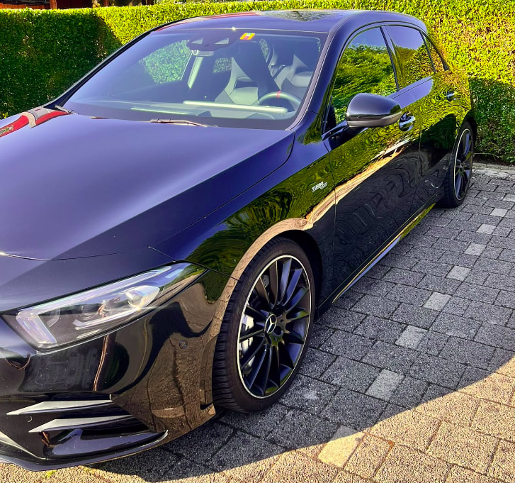 MERCEDES-BENZ A 35 AMG 4matic-image-3