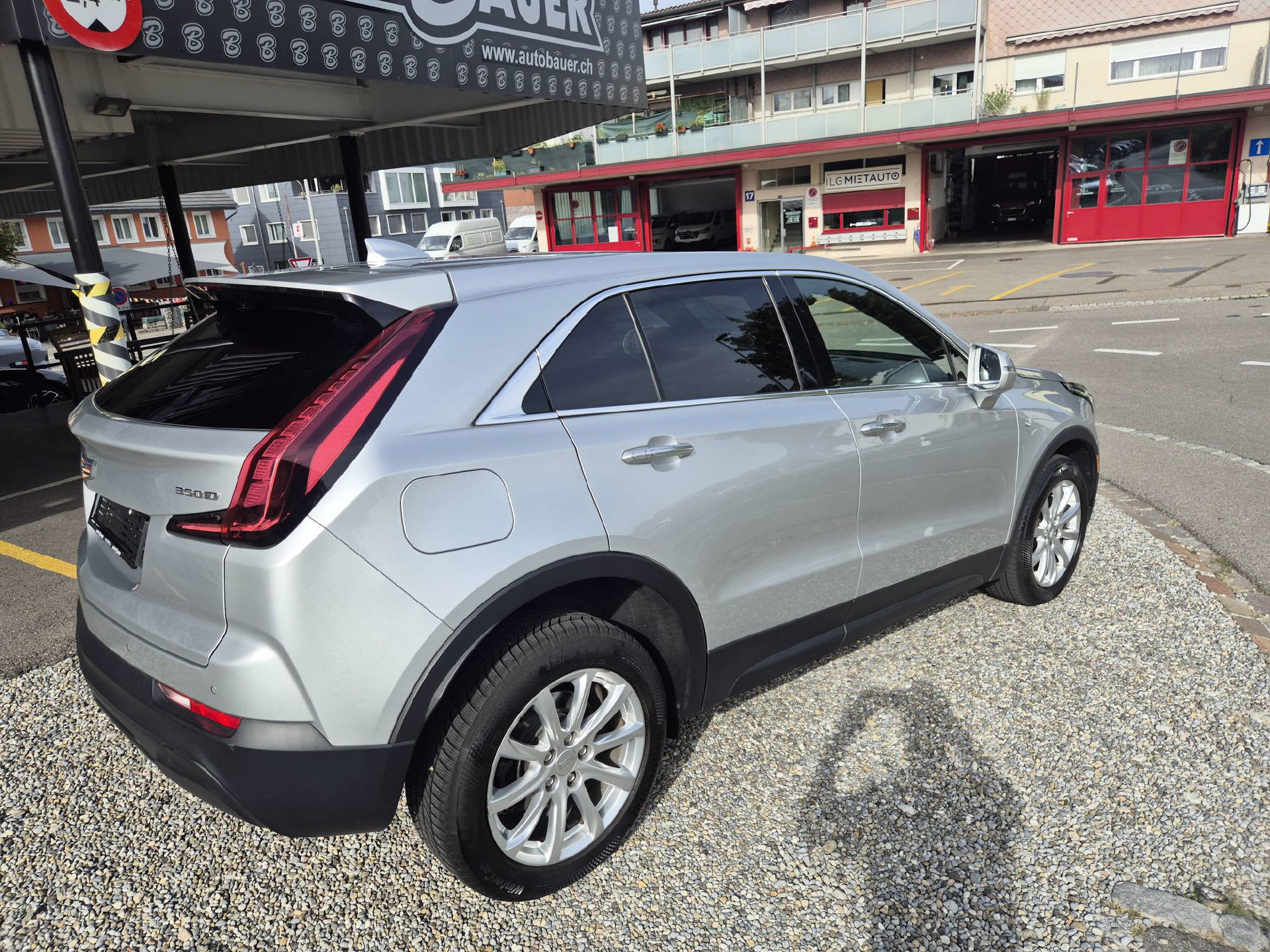 CADILLAC XT4 2.0 TD 174 PS Luxury-image-7