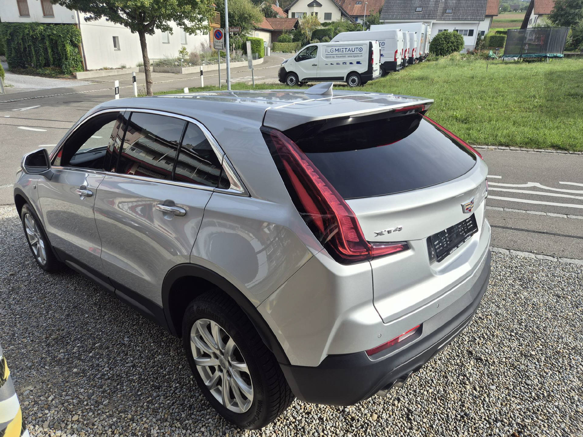 CADILLAC XT4 2.0 TD 174 PS Luxury-image-2