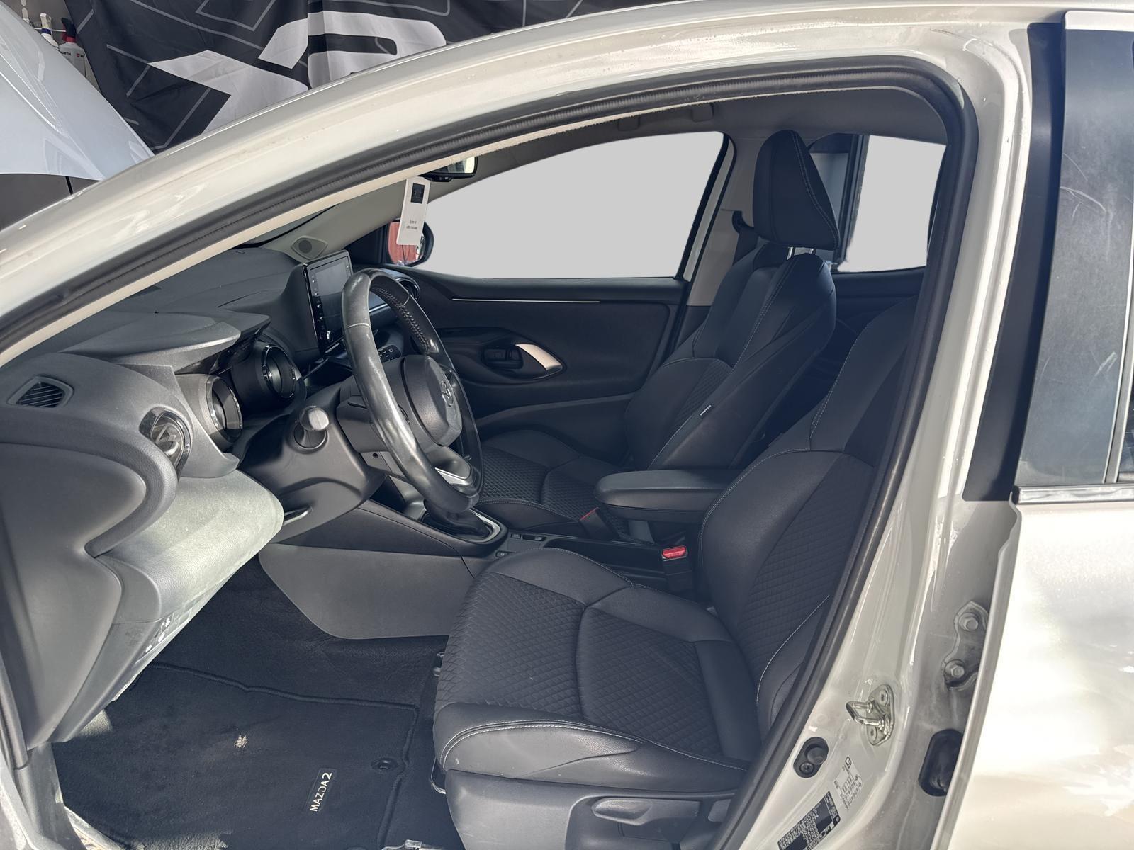 MAZDA 2 Hybrid Select-image-4