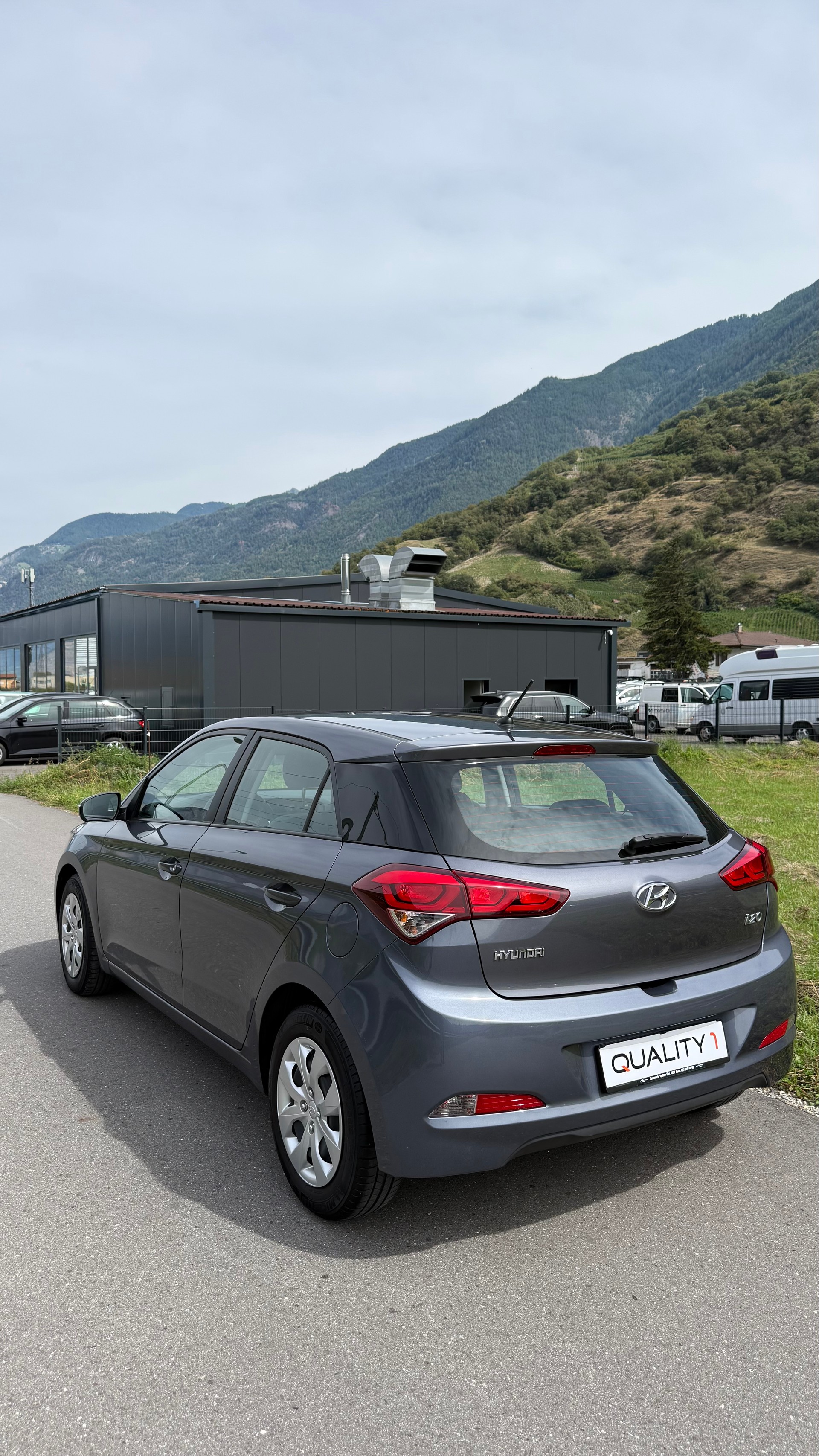 HYUNDAI i20 1.4 Style Automatic-image-5