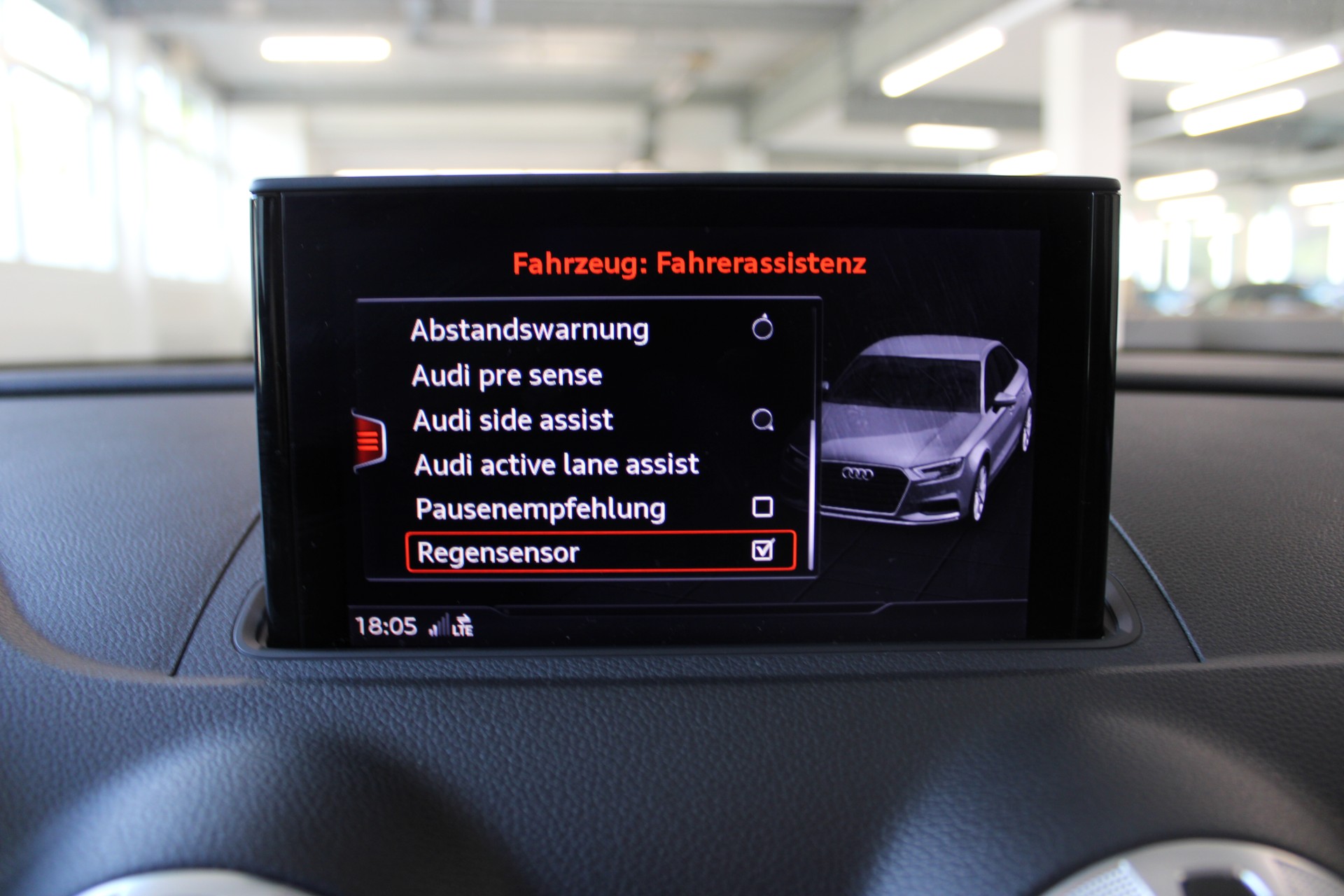 AUDI RS3 Limousine 2.5 TSI quattro S-tronic-image-22