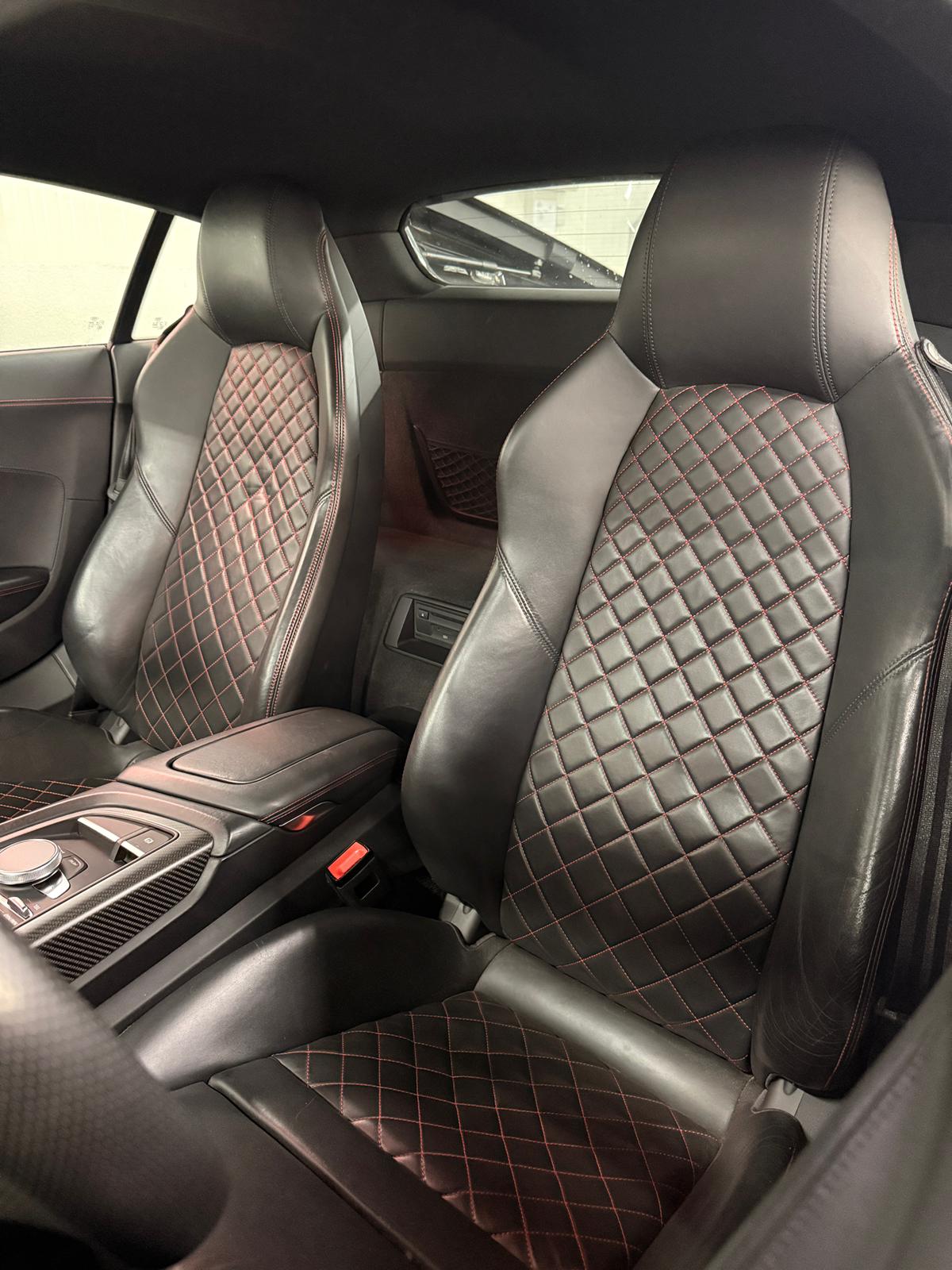 AUDI R8 Coupé 5.2 plus S-Tronic-image-21