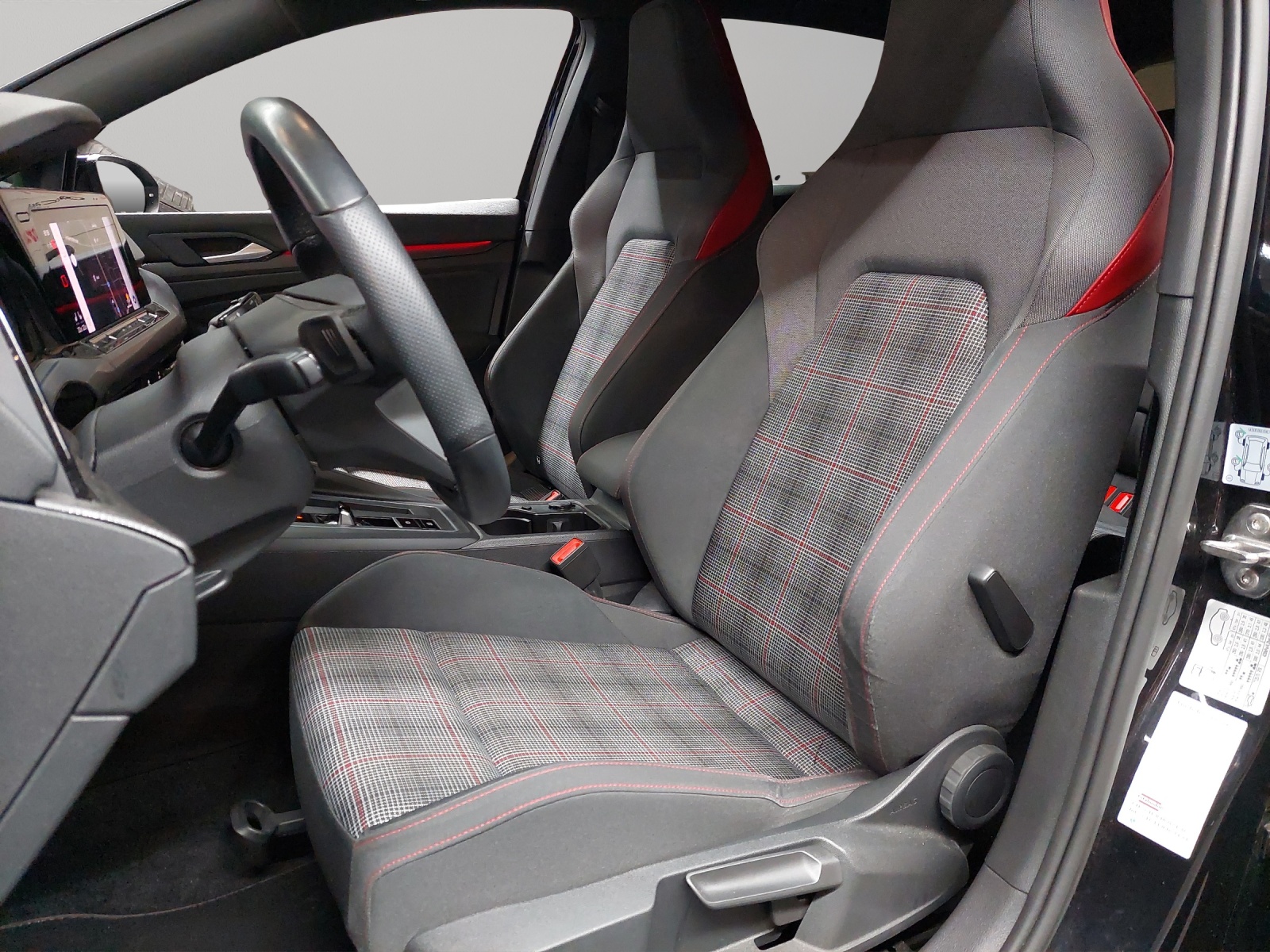 VW Golf 2.0 TSI GTI DSG-image-5