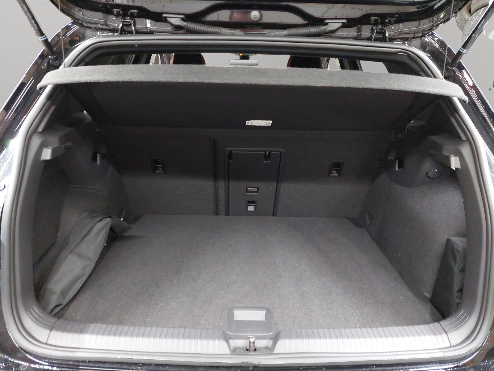 VW Golf 2.0 TSI GTI DSG-image-10