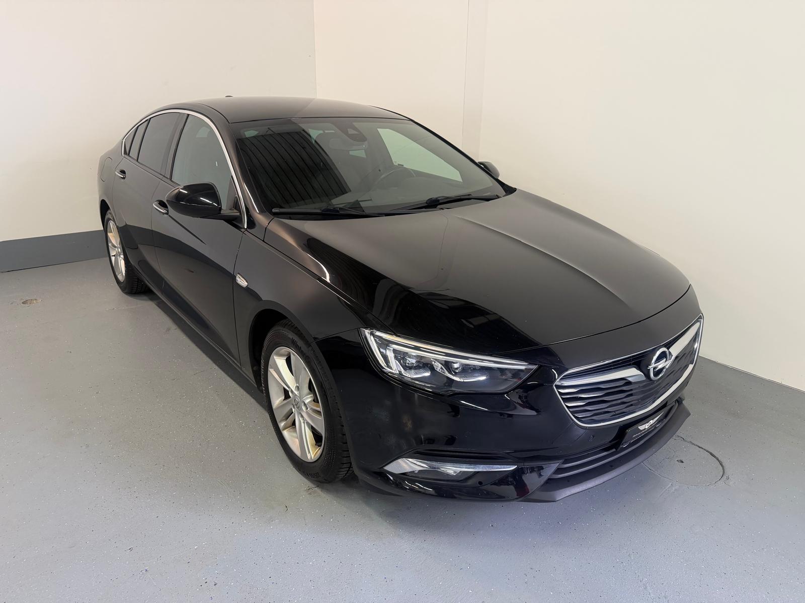 OPEL Insignia 1.6 CDTI Grand Sport Excellence Automatic-image-1