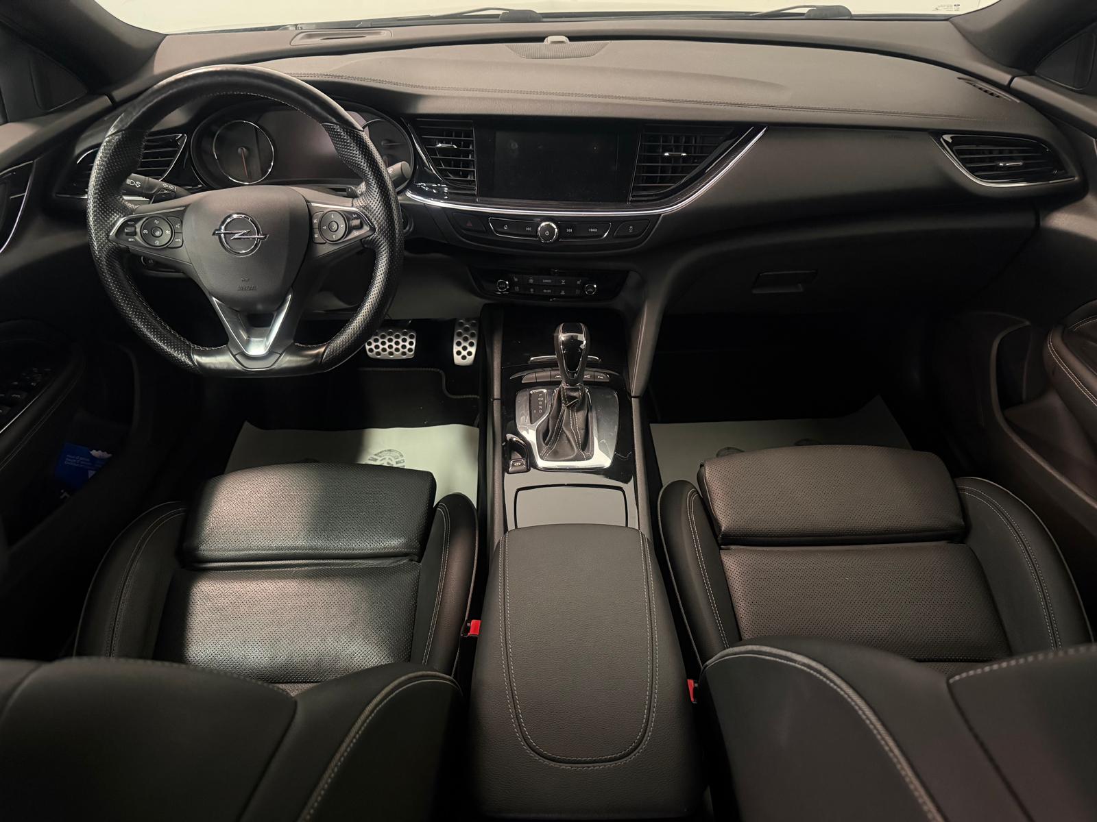 OPEL Insignia 1.6 CDTI Grand Sport Excellence Automatic-image-13