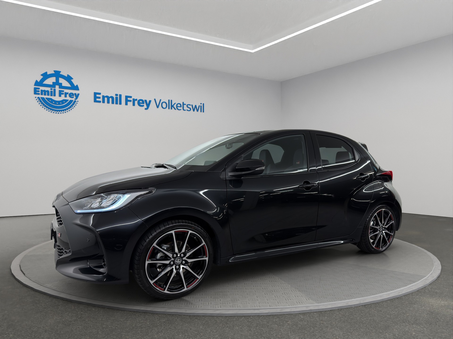 TOYOTA Yaris 1.5 VVT-i HSD GR Sport