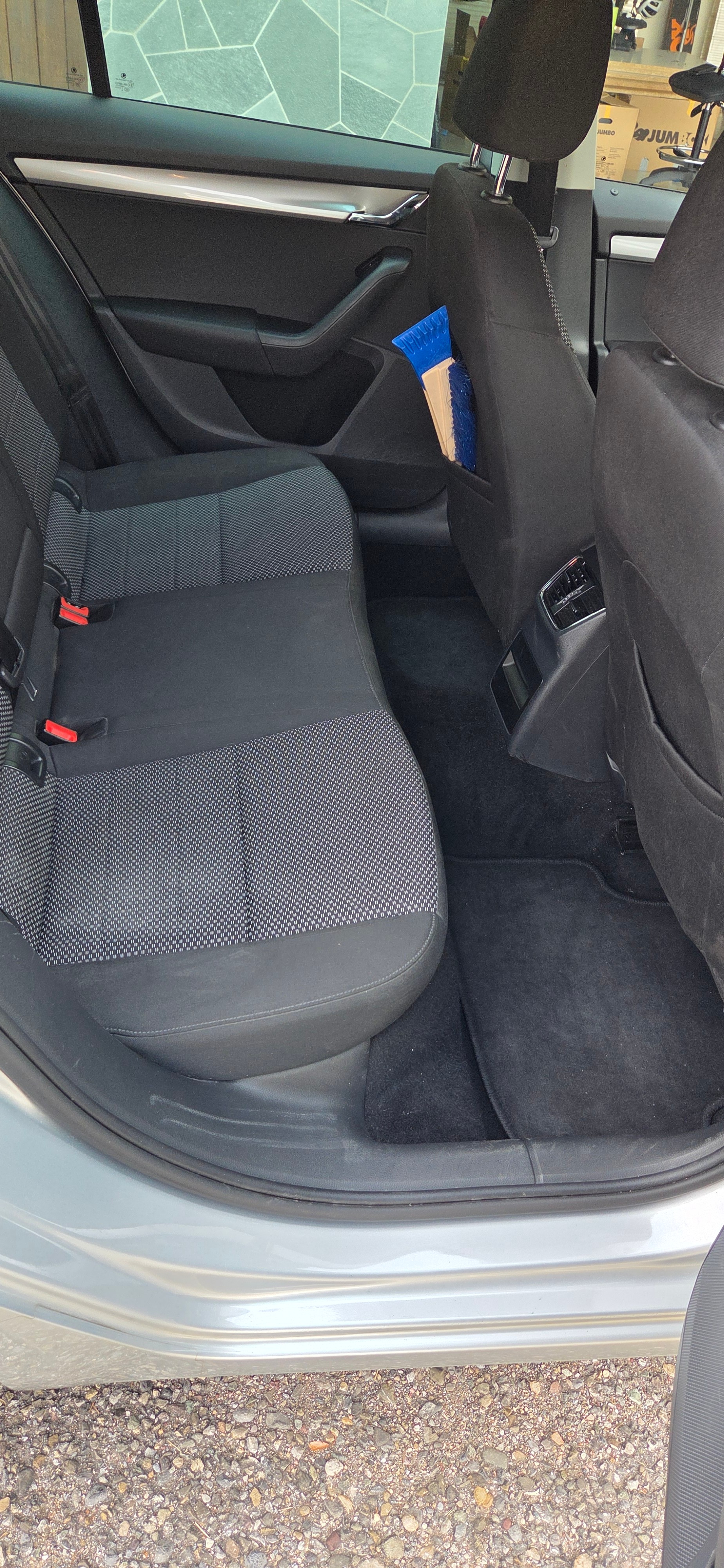 SKODA 2.0 TDI 150 Elegance-image-3
